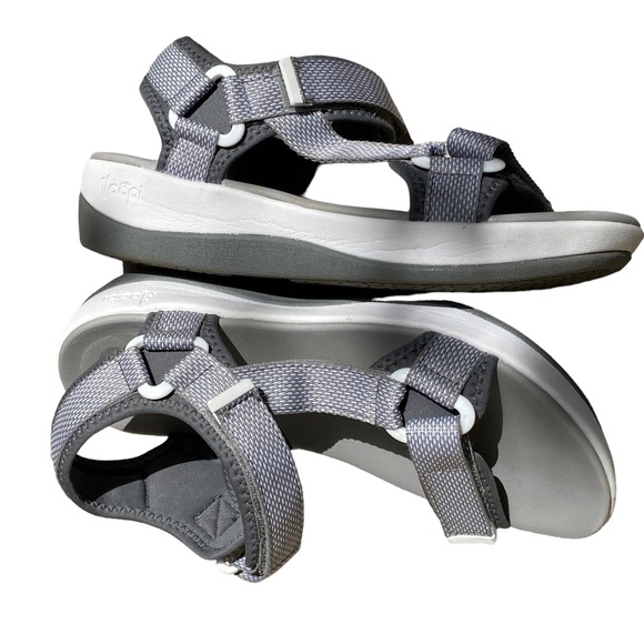 Floopi women’s sandals size 9 - Picture 4 of 7